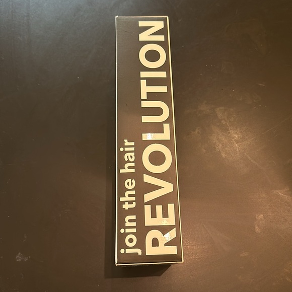 IN STYLER MAX PRIME 1.5 “ Revolving Styler with 2 way barrel. - Picture 12 of 13